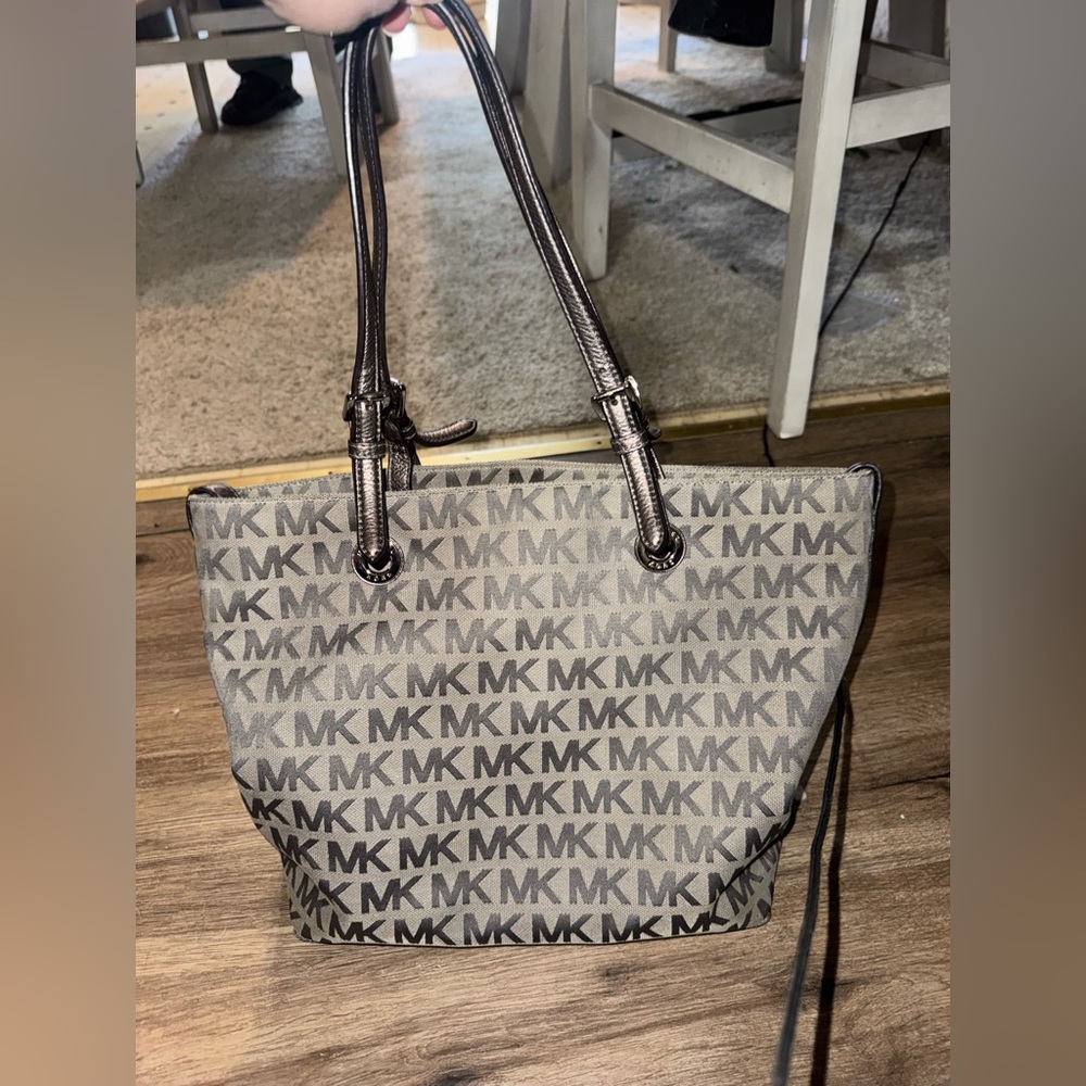 Michael Kors MK  Logo Tote Handbag Gray Purse